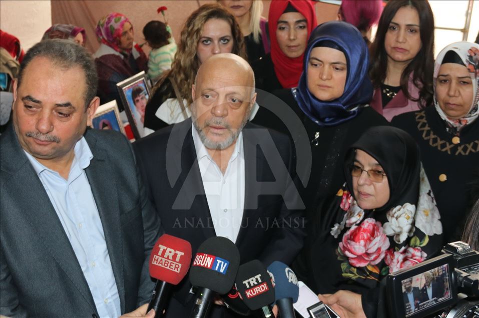 Hak-İş Genel Başkanı Arslan'dan Diyarbakır annelerine destek