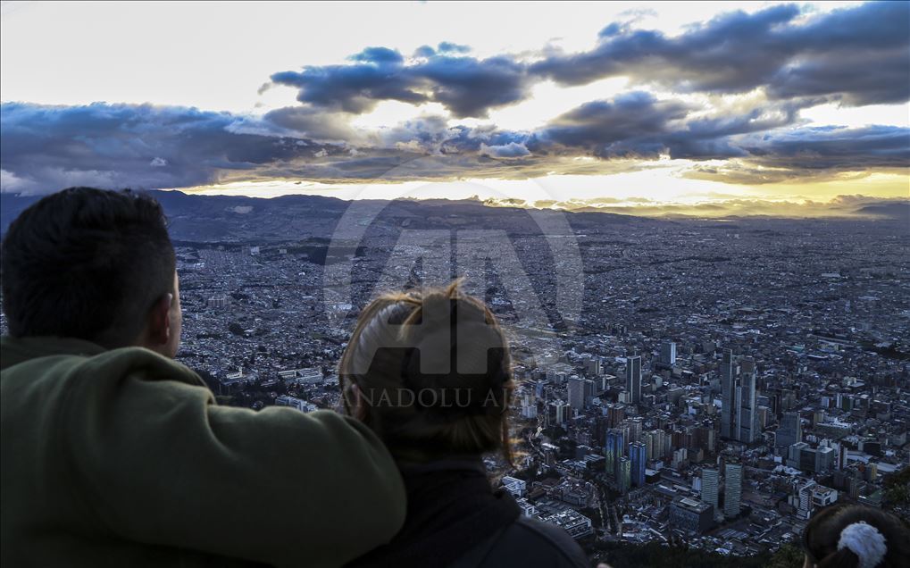Kolombiya'nın başkenti Bogota'da gün batımı
