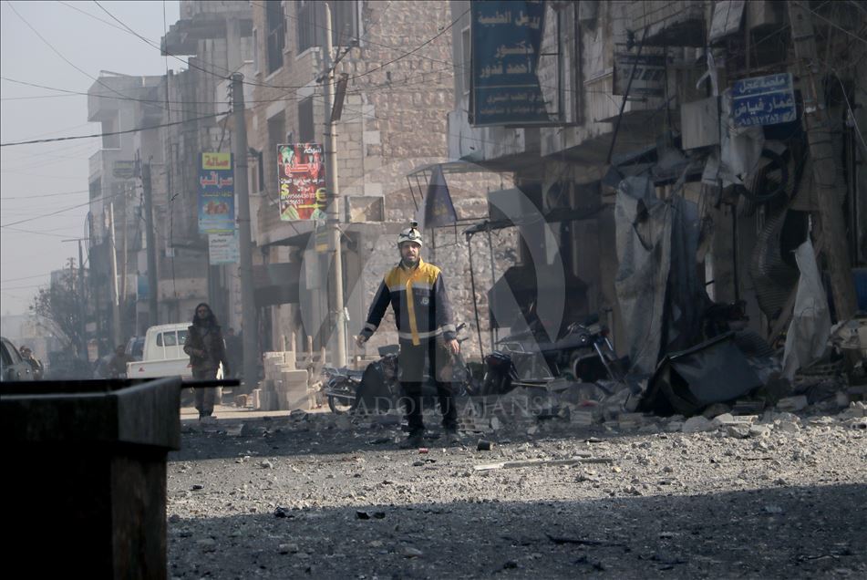 سوريا.. مقتل 8 مدنيين في غارات للنظام على منطقة "خفض التصعيد"