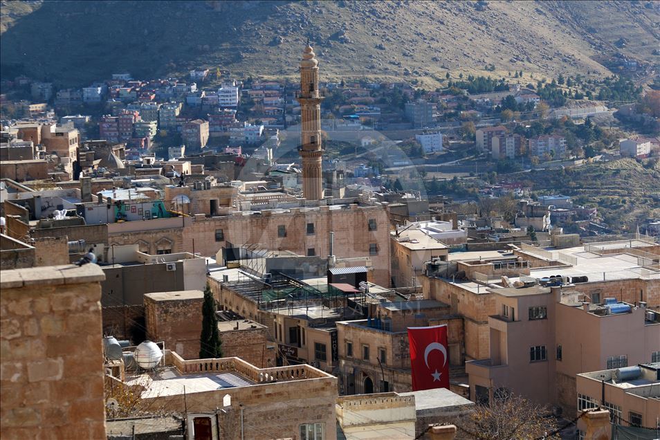 Bir masal şehri Mardin'de hafta sonu yoğunluğu yaşanıyor
