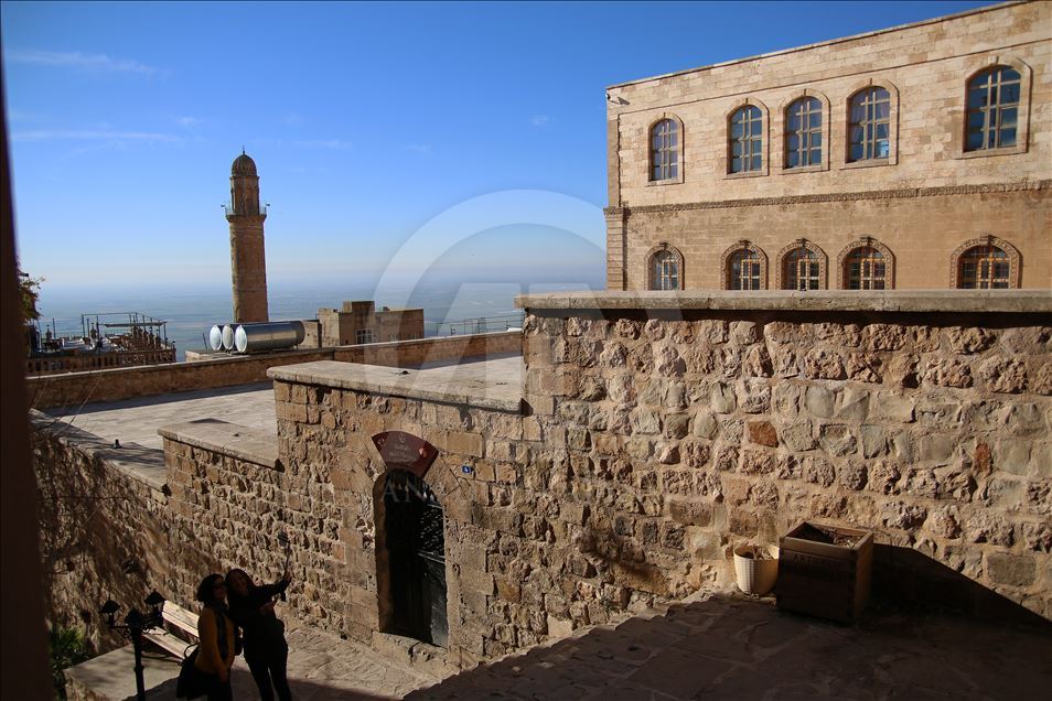 Bir masal şehri Mardin'de hafta sonu yoğunluğu yaşanıyor