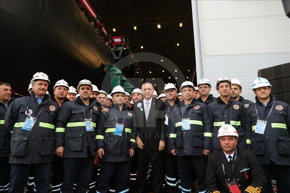 Erdoğan: Gjashtë nëndetëse do t'i shtohen marinës turke në periudhën 2022-2027
