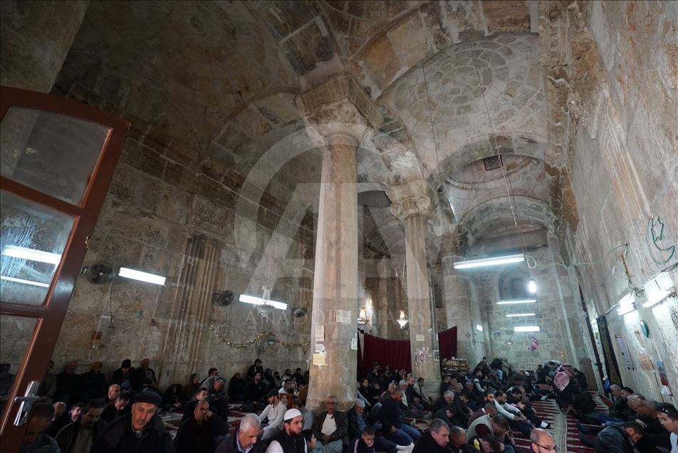 Rahmet Kapısı Mescidi, İsrail'in baskısı altında