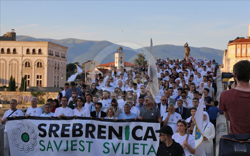Shkup, "marshim i paqes" në nder të viktimave të gjenocidit në Srebrenicë