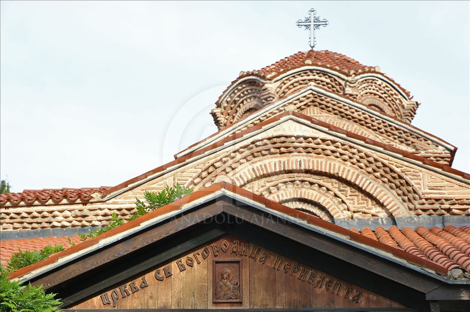 Pompeo viziton kishën "Shën Mëria Perivlepta" në Ohër