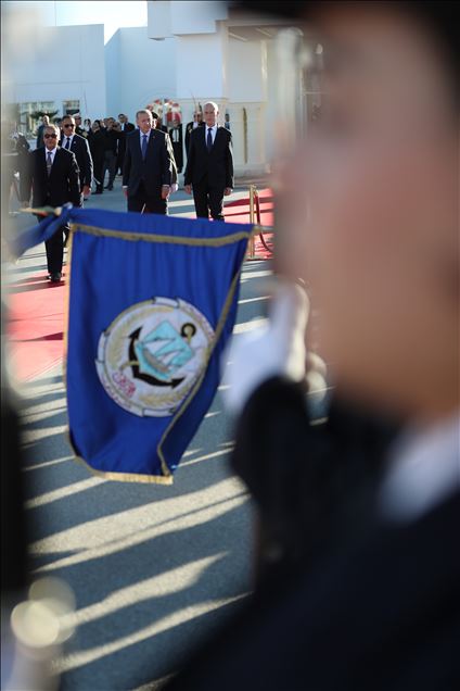 الرئيس أردوغان يغادر تونس
