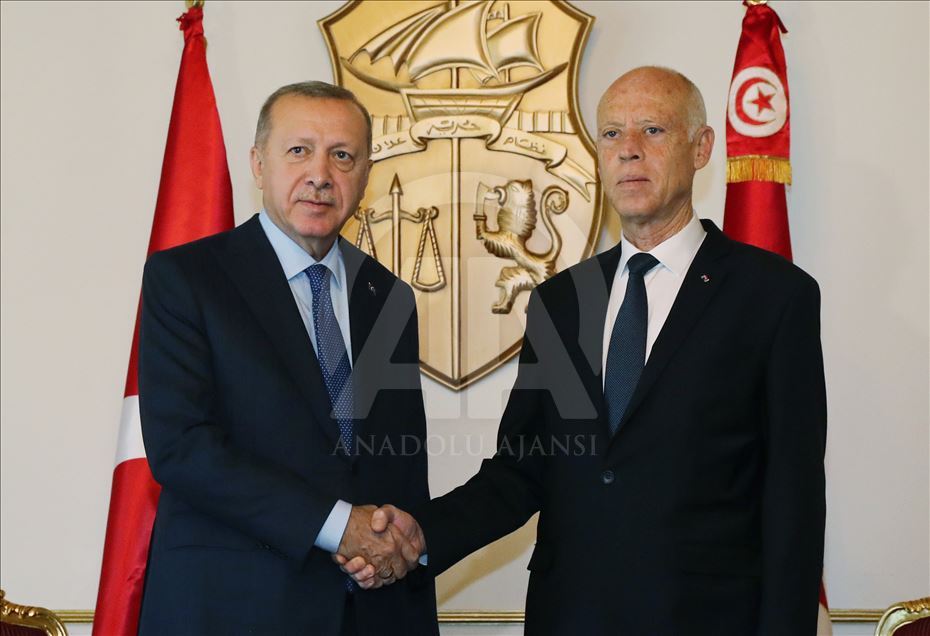 أردوغان يلتقي سعيد في تونس