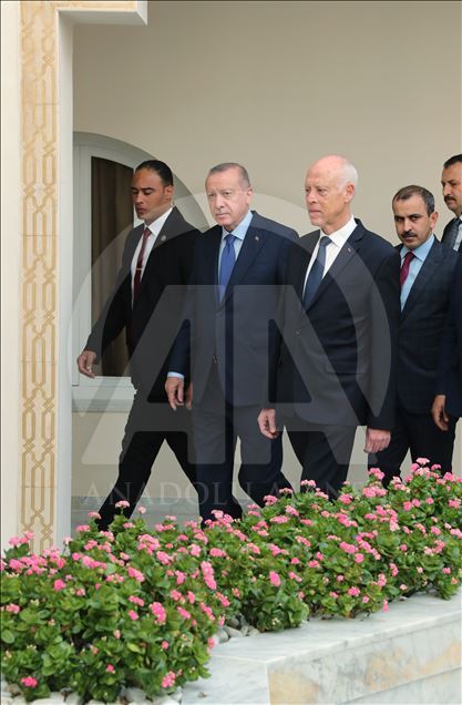 أردوغان يلتقي سعيد في تونس