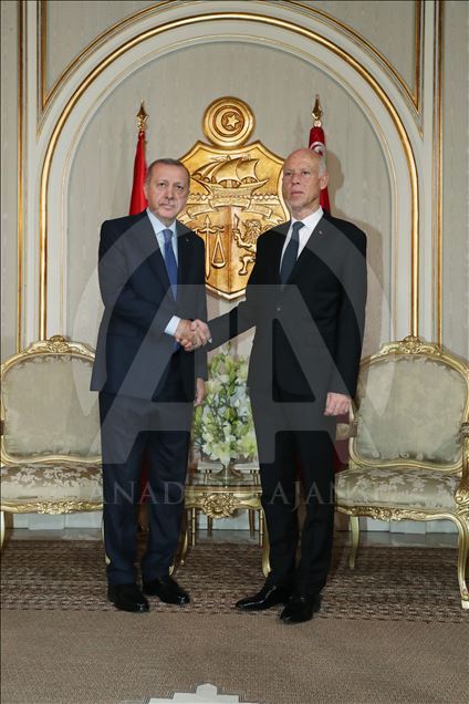 أردوغان يلتقي سعيد في تونس