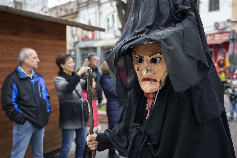 Festival de Navidad y disfraces en Haskovo, Bulgaria
