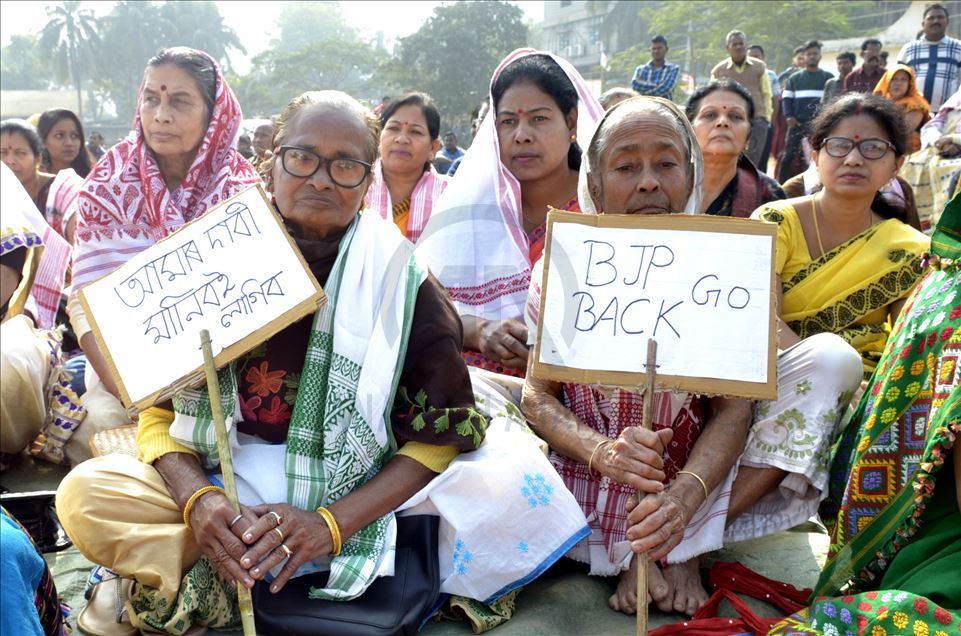 Protest against CAA led by women in Guwahati - Anadolu Ajansı