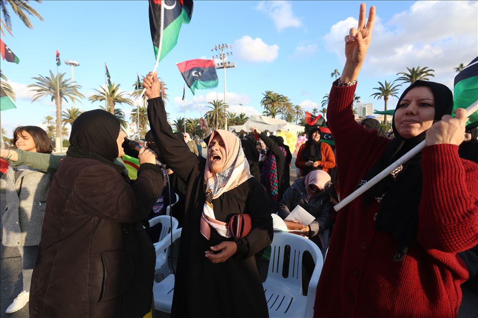 ليبيا.. مظاهرات بطرابلس تنديدا بعدوان حفتر