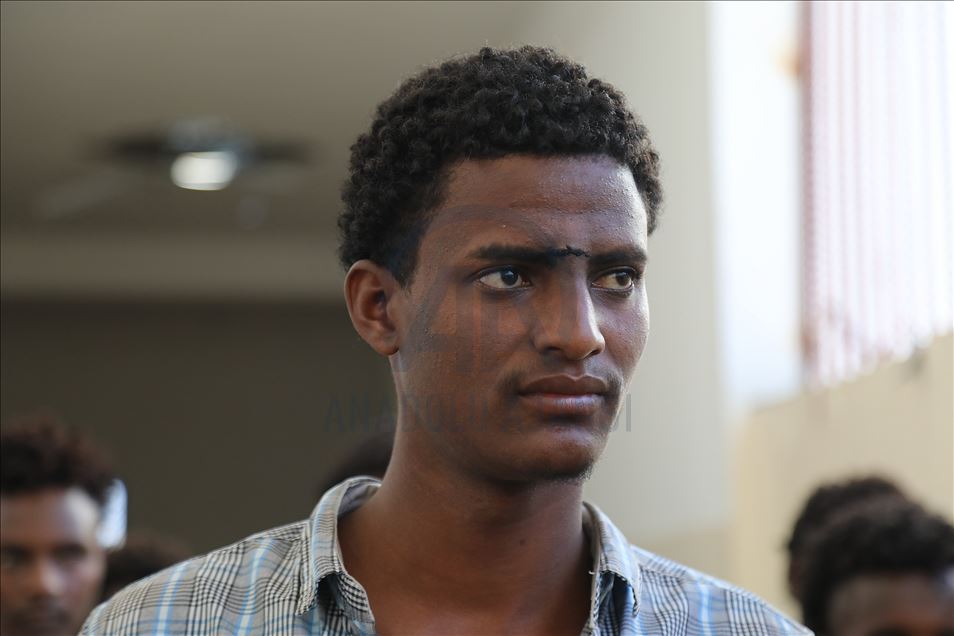 غربة وإصلاحية.. مهاجرون داخل سجن بتعز اليمنية