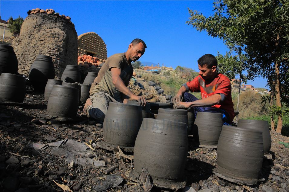 "نزلة" مصر.. أرض الفن وصناعة الإبداع 

