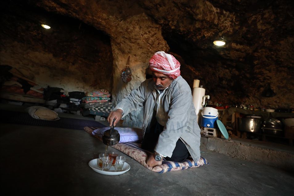 "أهل الكهف" يظهرون في فلسطين