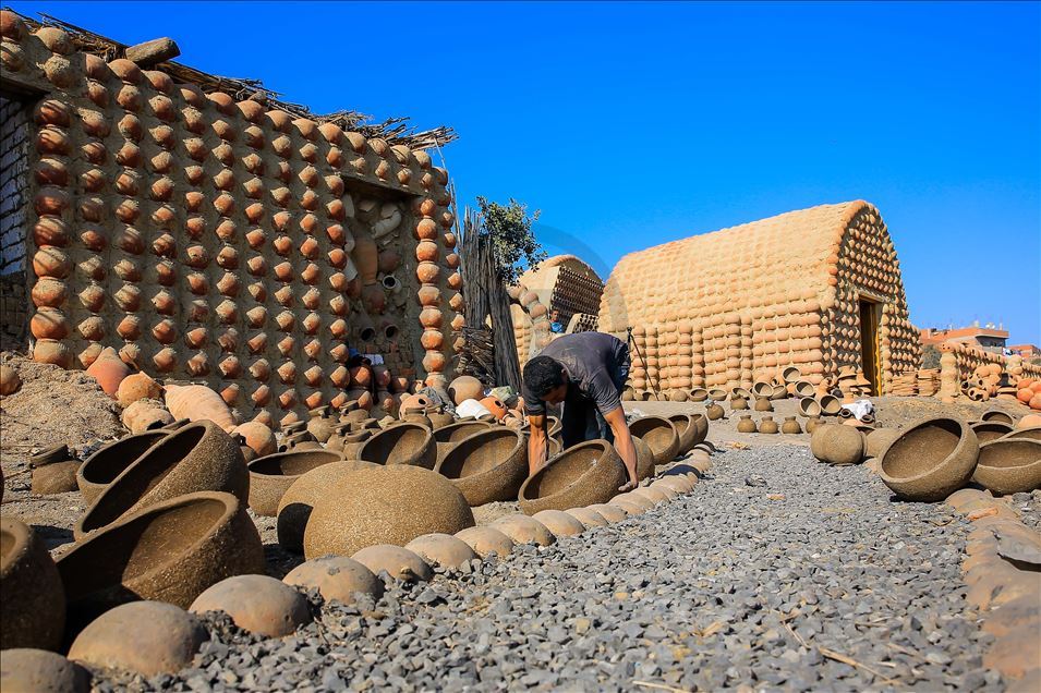 "نزلة" مصر.. أرض الفن وصناعة الإبداع 

