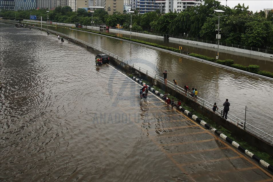 Banjir melanda sebagian besar wilayah Jakarta