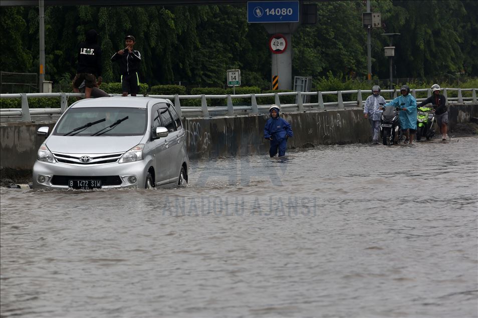 Banjir melanda sebagian besar wilayah Jakarta