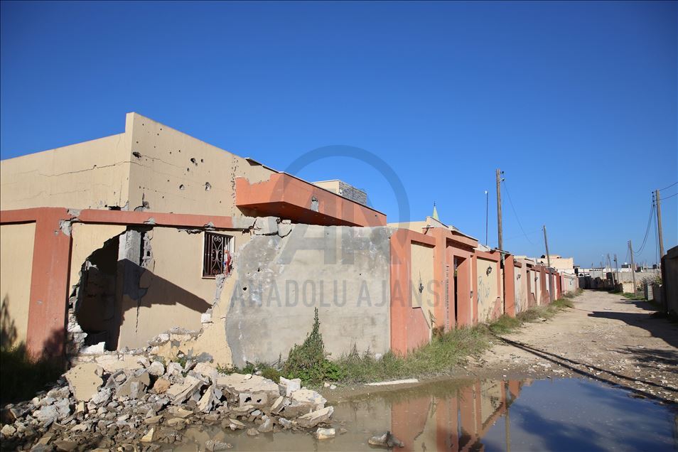 هجمات حفتر تحيل أحياء طرابلس إلى "مدينة أشباح"