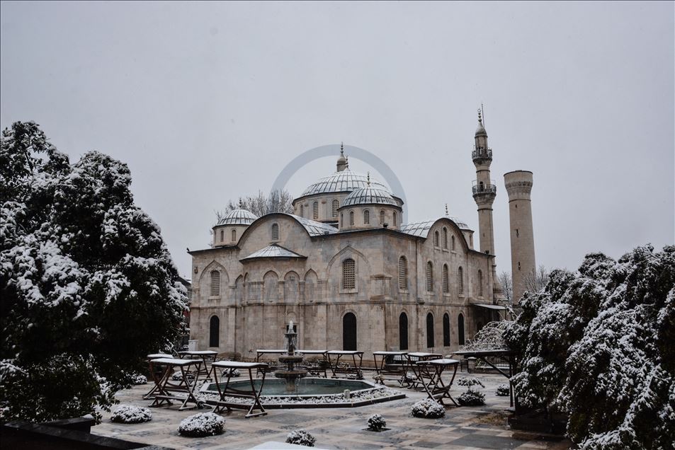 Malatya'da kar yağışı etkili oldu