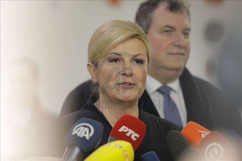 Grabar-Kitarović nakon glasanja: Idemo zajedno graditi Hrvatsku, u kojoj ćemo svi biti odgovorniji