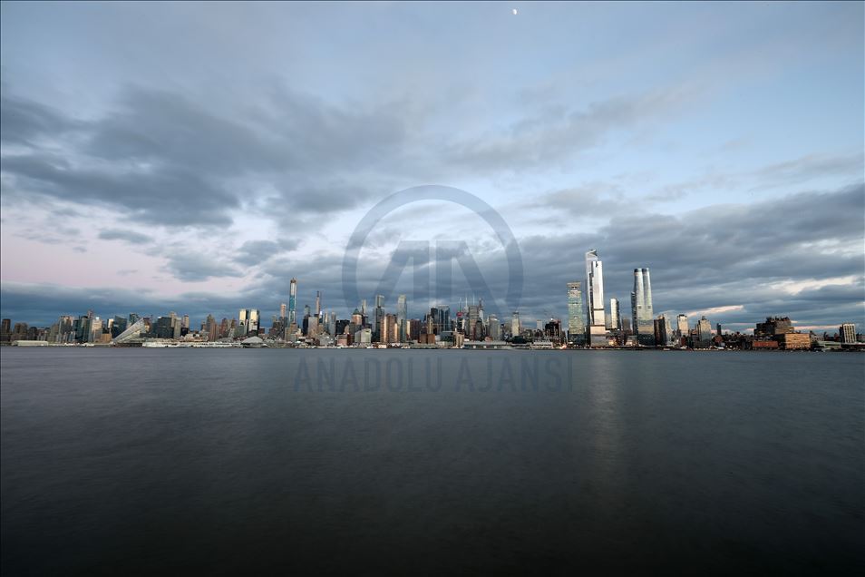 Gündüz ve gece New York şehri
