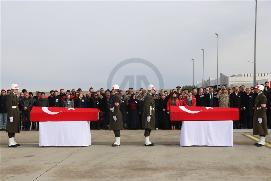 Barış Pınarı Harekat Bölgesi'nde şehit olan 4 askerin cenazesi memleketlerine uğurlandı