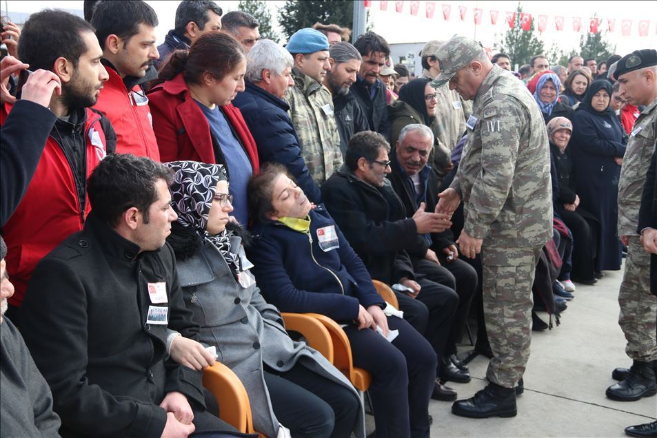 Barış Pınarı Harekat Bölgesi'nde şehit olan 4 askerin cenazesi memleketlerine uğurlanıyor