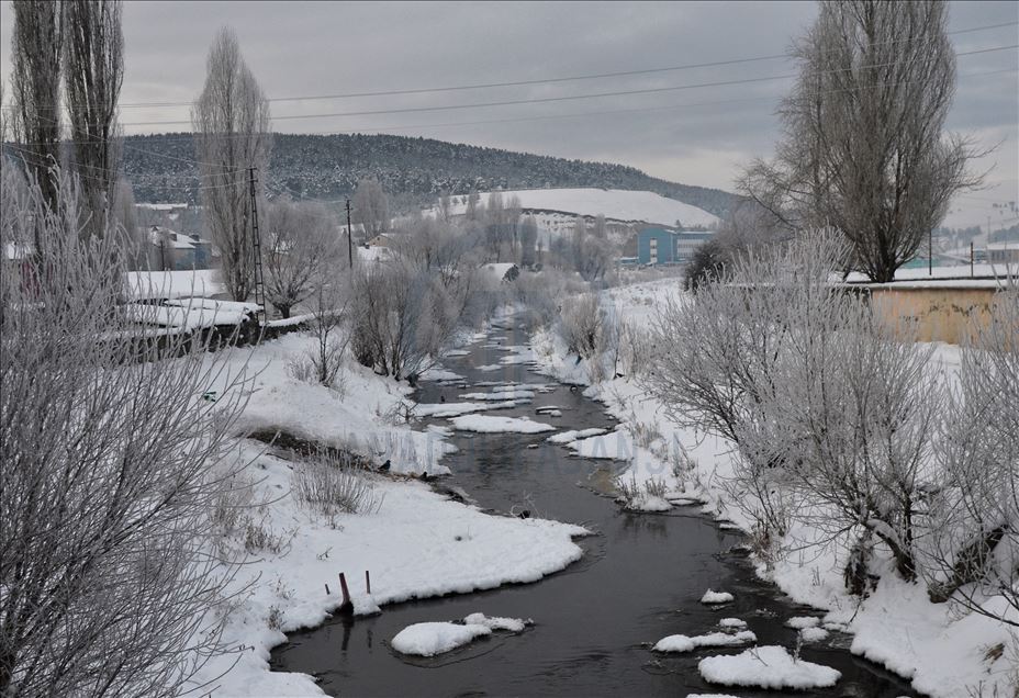 Kars'ta hava sıcaklığı sıfırın altında 19 dereceye düştü