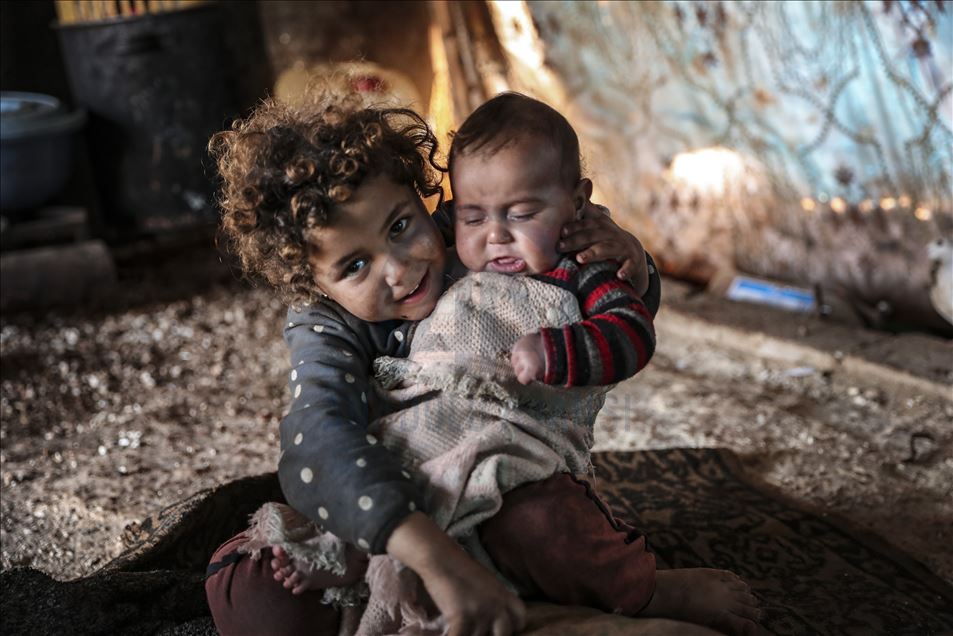 Syrian young mother of 5 children in Idlib's camp
