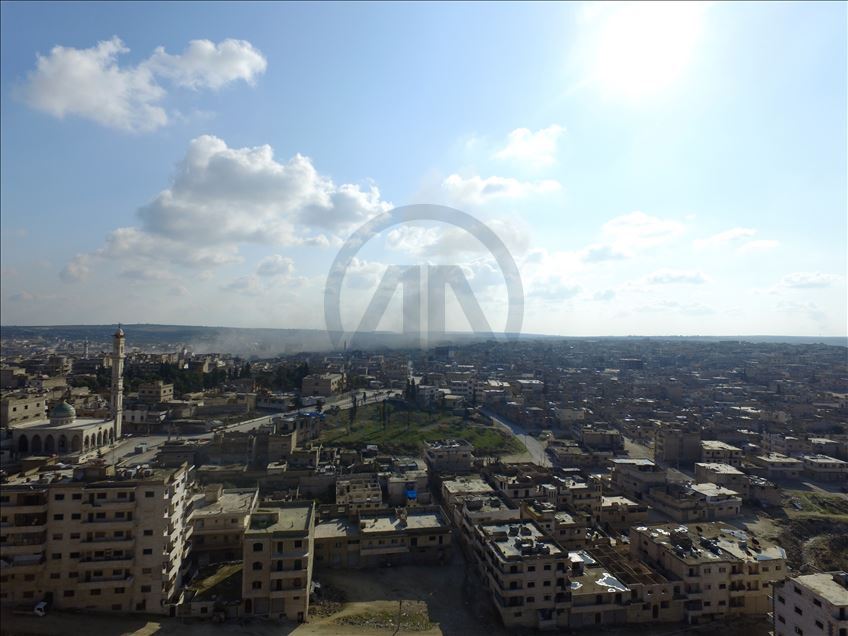 الأناضول ترصد من الجو القصف على معرة النعمان السورية