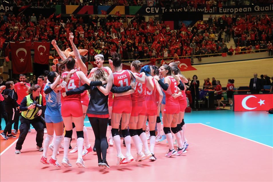 A Milli Kadın Voleybol Takımı olimpiyatlara katılmaya hak kazandı