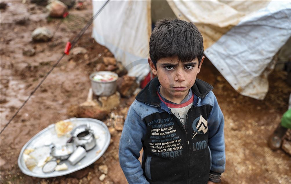 La lucha de los civiles sirios para sobrevivir en Idlib