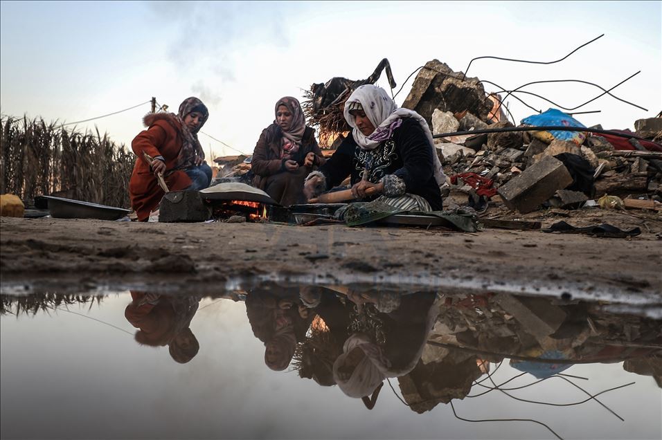 Una familia palestina lucha por sobrevivir en Gaza