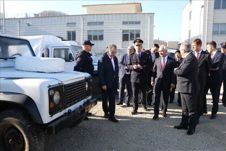Turkey donates equipment to Albanian police