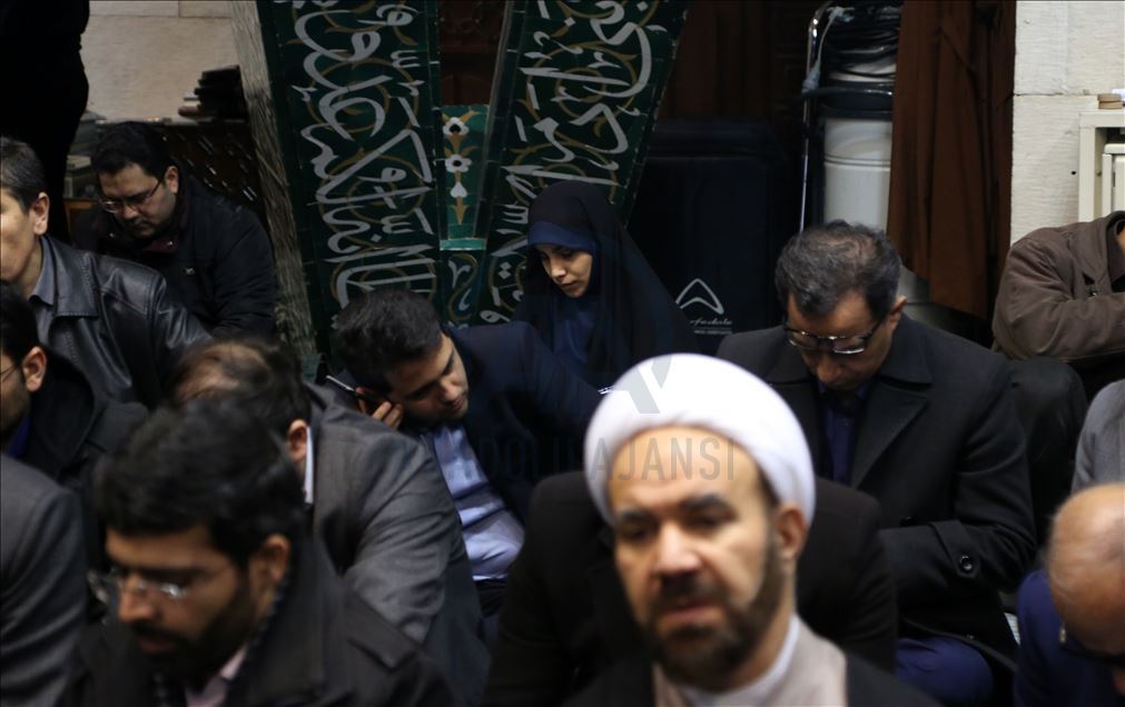 Süleymani ile Ukrayna uçağında hayatını kaybedenler Tahran'da anıldı
