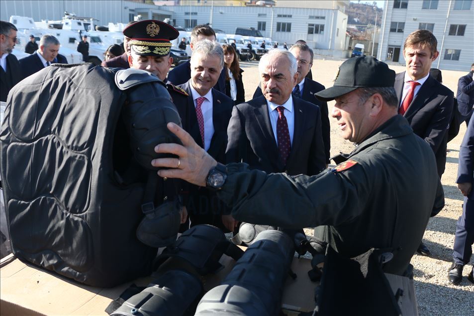 Turkey donates equipment to Albanian police