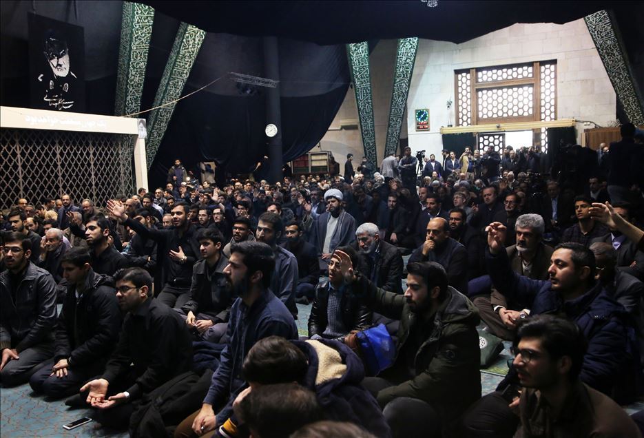 Süleymani ile Ukrayna uçağında hayatını kaybedenler Tahran'da anıldı
