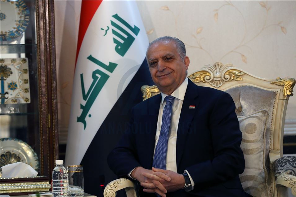 وزير الخارجية القطري محمد بن عبد الرحمن يلتقي نظيره العراقي في بغداد
