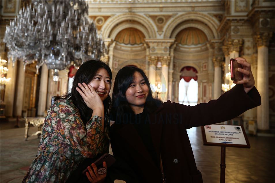 Dolmabahçe Sarayı'nda 'Müzede Selfie Günü' etkinliği