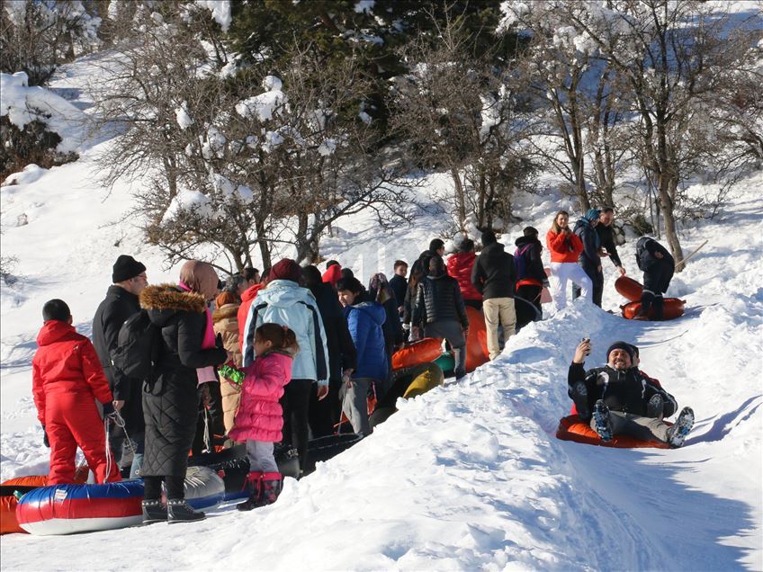 جاذبه‌های زمستانی پارک آبانت ترکیه