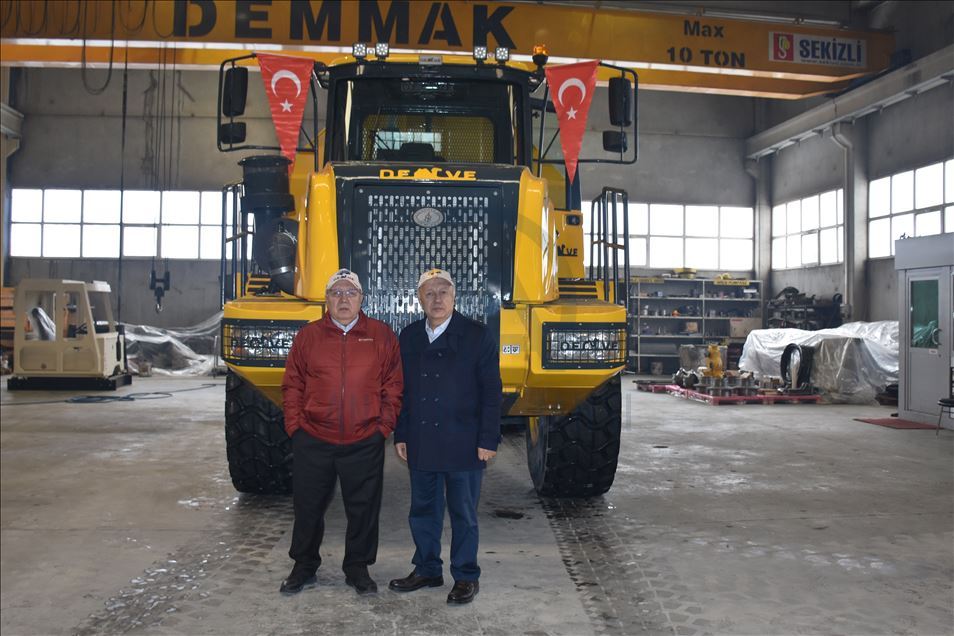 "الجمل".. شاحنة المحاجر التركية تدخل عجلة الإنتاج
