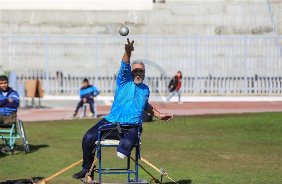 Competencia de atletismo paralímpico en Gaza