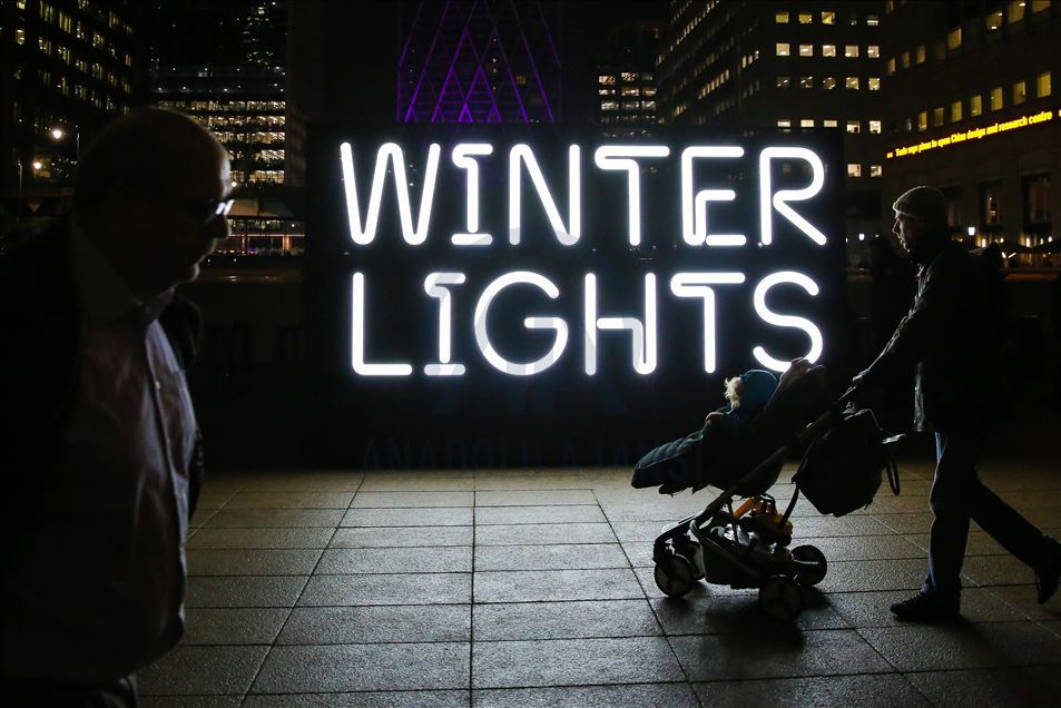 Canary Wharf Winter Light Festival di London.