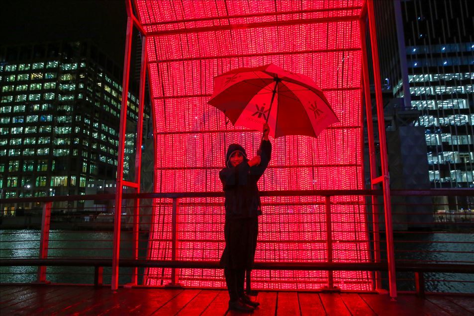Canary Wharf Winter Light Festival di London.