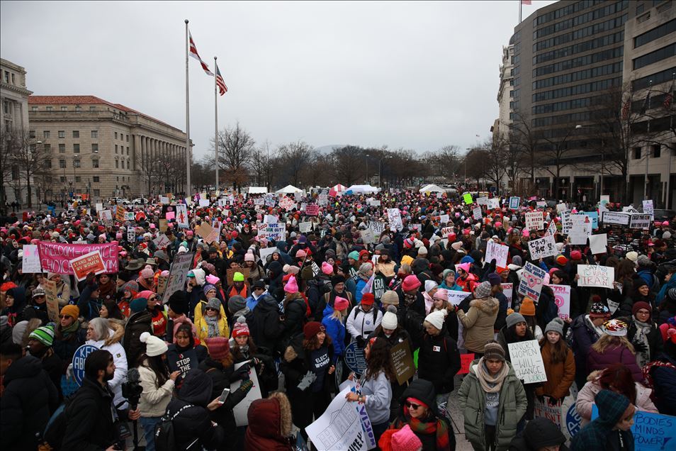 В США прошла акция протеста «Марш женщин»
