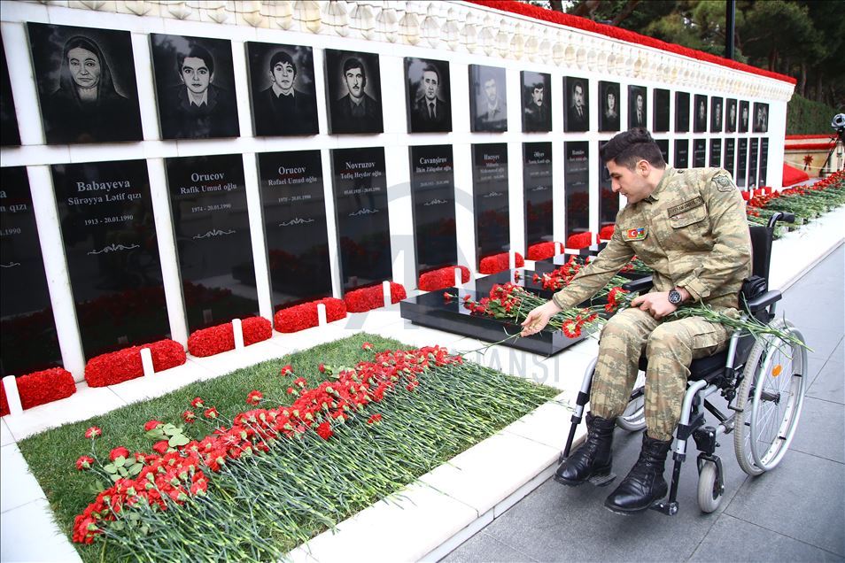 Azerbaycan'da "Kanlı Ocak" kurbanları anılıyor