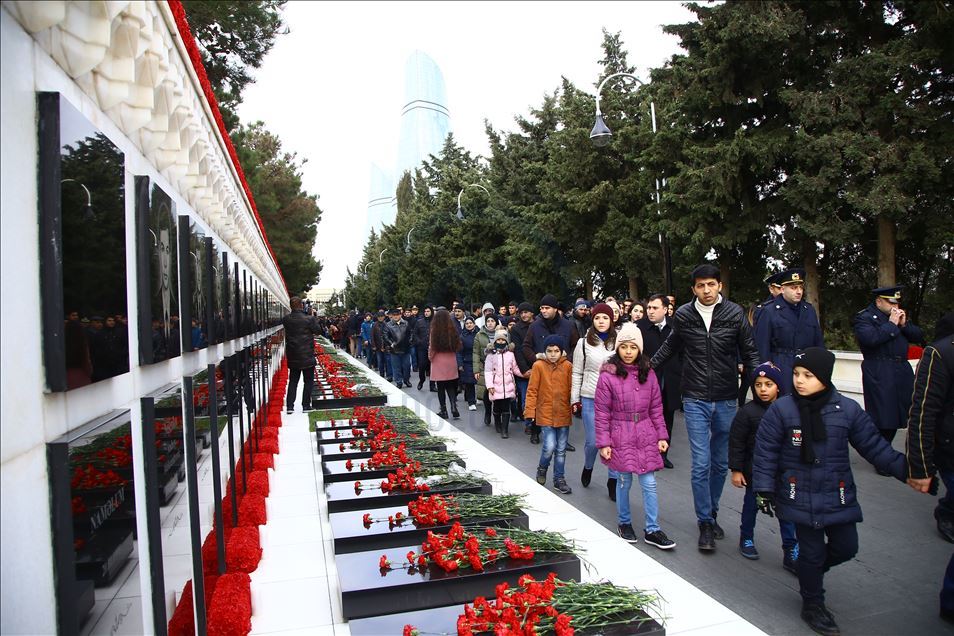 Азербайджан чтит память жертв трагедии 20 января