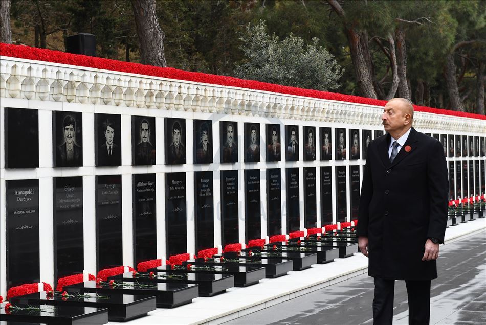 Azerbaycan'da "Kanlı Ocak" kurbanları anılıyor