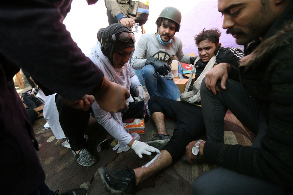 مقتل متظاهرين اثنين وإصابة 60 بمواجهات مع الأمن في بغداد

